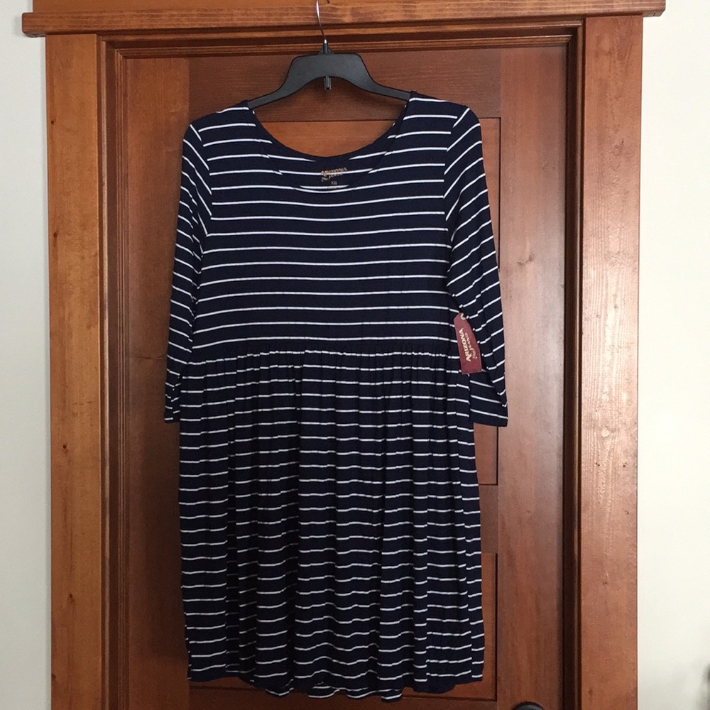 Navy striped 3/4 length sleeve dress